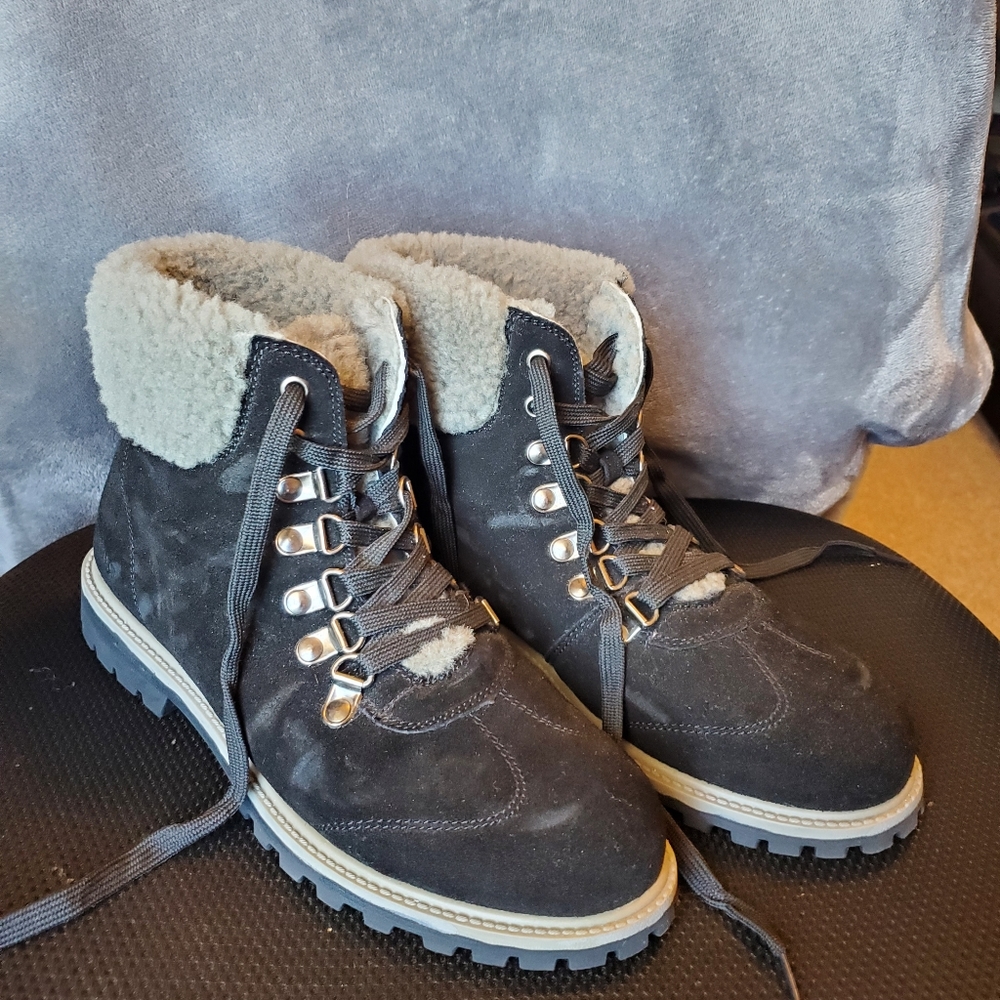 Cloud Nine Sheepskin Boots
